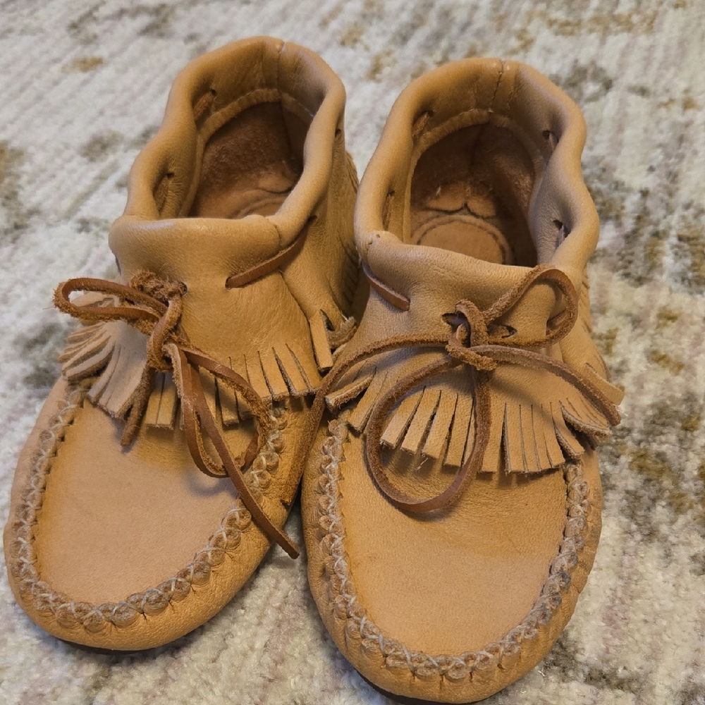 Moccasin Canada Shoes.